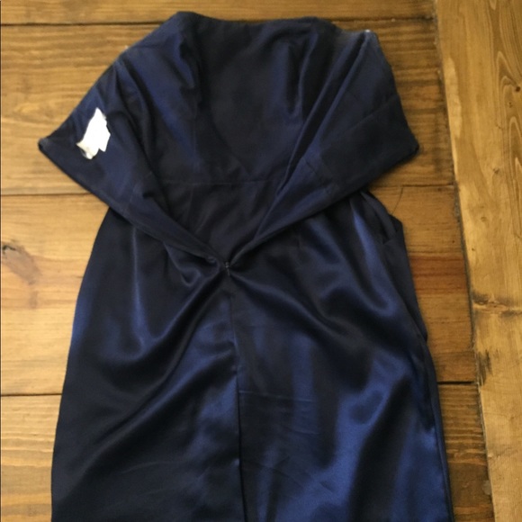 David’s Bridal Navy Strapless Ruched Dress - Picture 5 of 8